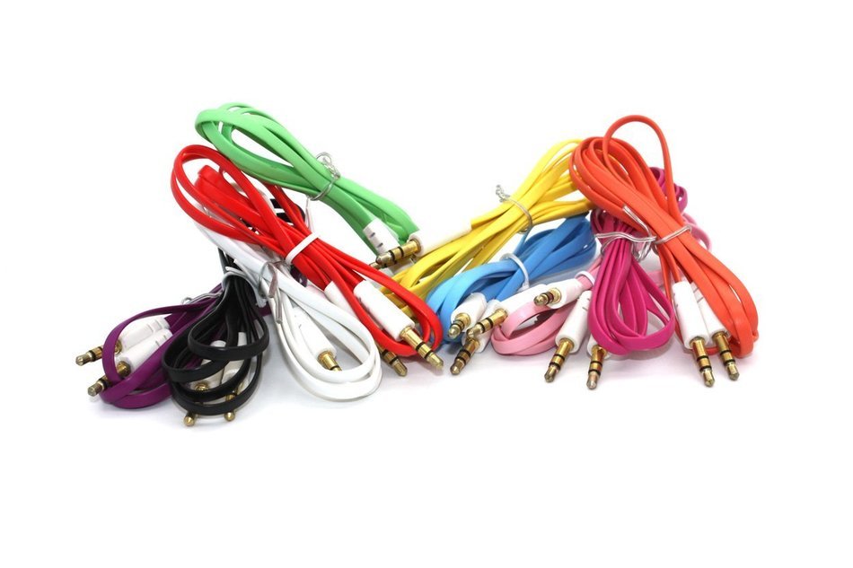 10 Pack of Flat 3.5mm Male to Male Car Stereo Jack AUX Cable for iPhone 4 4S 5 5S 6, Samsung Galaxy S3 S4 S5 Active... N5