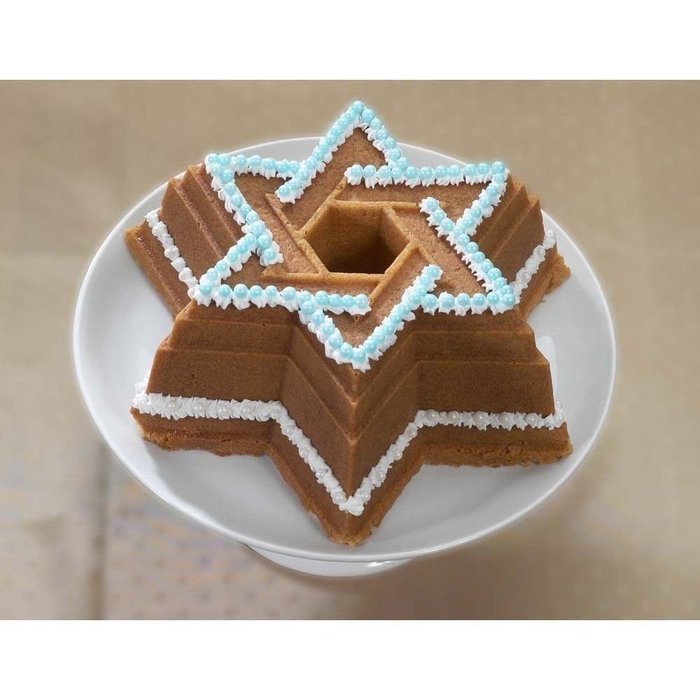 Nordic Ware 59548 Platinum Collection Star of David Bundt Pan