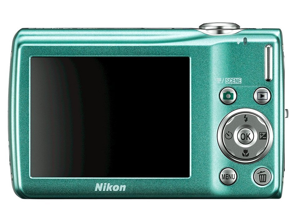Nikon Coolpix S220 10MP Digital Camera with 3x Optical Zoom and 2.5 inch LCD (Graphite Black) N5