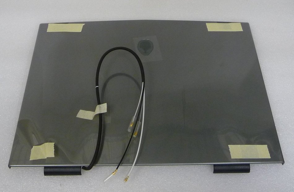 Dell LED RKF68 Gray LCD Back Cover Alienware M11X Top Lid N2