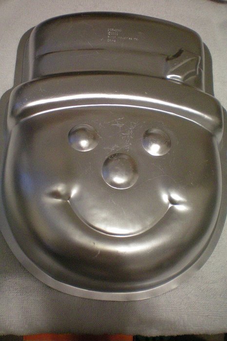 Wilton Frosty the Snowman Cake Pan