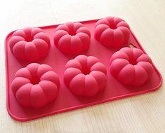 6 Cavity Little Flower Cookie Cake Mold Homemade DIY Baking Mould for Kids