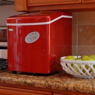 NewAir AI-100R 28-Pound Portable Icemaker, Red N38