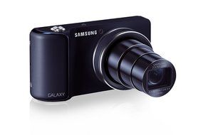 Samsung Galaxy Camera with Android Jelly Bean v4.1.2 OS, 16.3MP CMOS with 21x Optical Zoom and 4.8" Touch Screen...