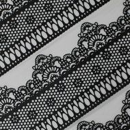 Funshowcase Ready to Use Edible Cake Lace Lattice with Small Daisy Black 14-inch 10-piece Set