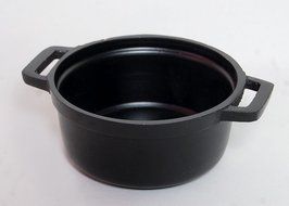 Insideretail 1006012345ABCDE Premium Quality Cast Iron Oval Stackable Roasting Dish, Medium, Black, Set of 5 N6