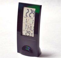 Surborder Shop Digital Alarm Clock Battery Operated with Large Display (Black) N2