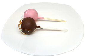 Crave 6-inch Cake Pop Sticks for Treats and Desserts, 75 Count, Colors Vary, 1-pack