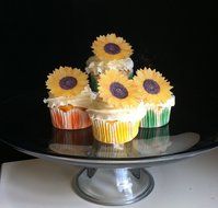 Edible Sunflowers -Set of 12 - Cake and Cupcake Toppers, Decoration N2