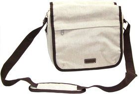 Nikon D60 10.2mp Digital SLR Camera (Body Only) &amp; Camera Bag