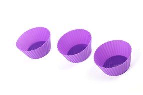 Home Value Silicone Small Mini Chocolate Holders/Truffle/Pastry Cups, 12 Pack, 4 Colors and Shapes (MUFFINYIHG001) N4