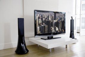 Parrot Design Zikmu Wireless Hi-Fi Speakers by Philippe Starck (Arctic White) N6