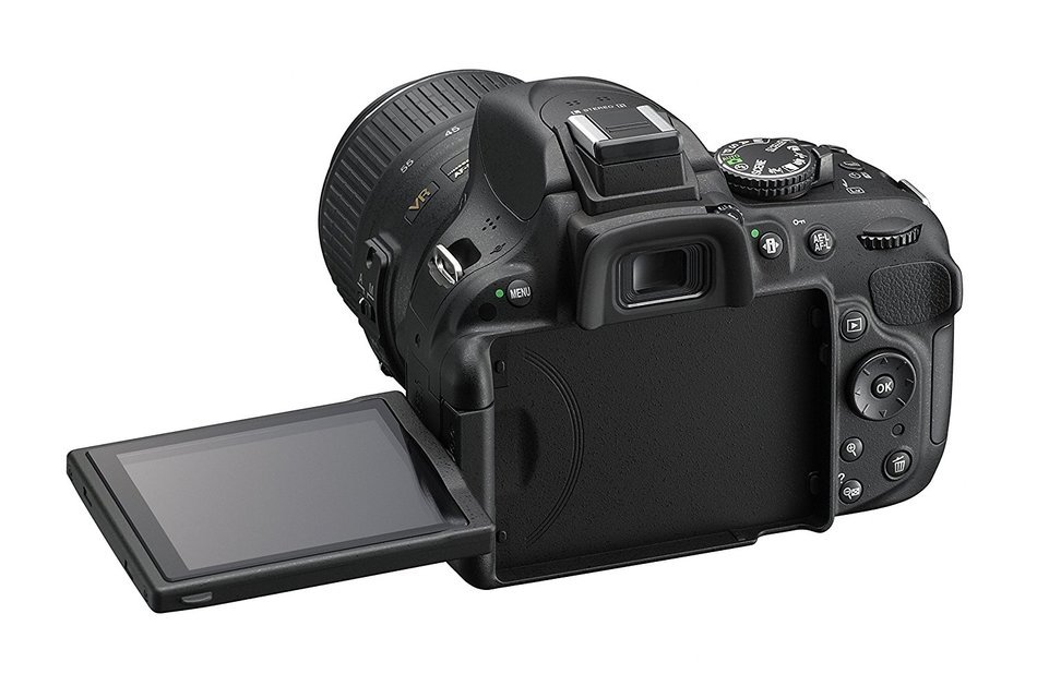 Nikon D5200 Digital SLR with 18-55mm VR II Compact Lens Kit - Black (24.1 MP) 3.0 inch LCD N2