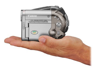 Canon DC20 2.2 MP DVD Camcorder w/10x Optical Zoom N2