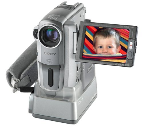 Sony DCRPC109 Compact MiniDV Digital Handycam Camcorder w/10x Optical Zoom (Discontinued by Manufacturer)
