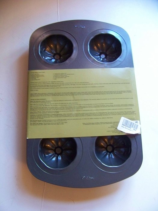 Wilton Pumpkin Mini Cake Pan