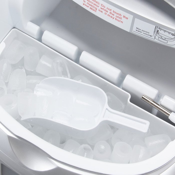Della Portable High Capacity Household Ice Maker w/LCD Display Yield Up To 26 Pounds of Ice Daily- 3 Cube Sizes... N6