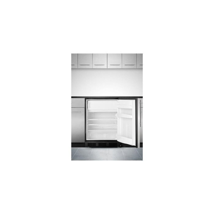 Summit BI541BSSHV 24" 5.1 Cu. Ft. Capacity Compact Built In Capable Refrigerator with Dual Evaporator Cooling... N2