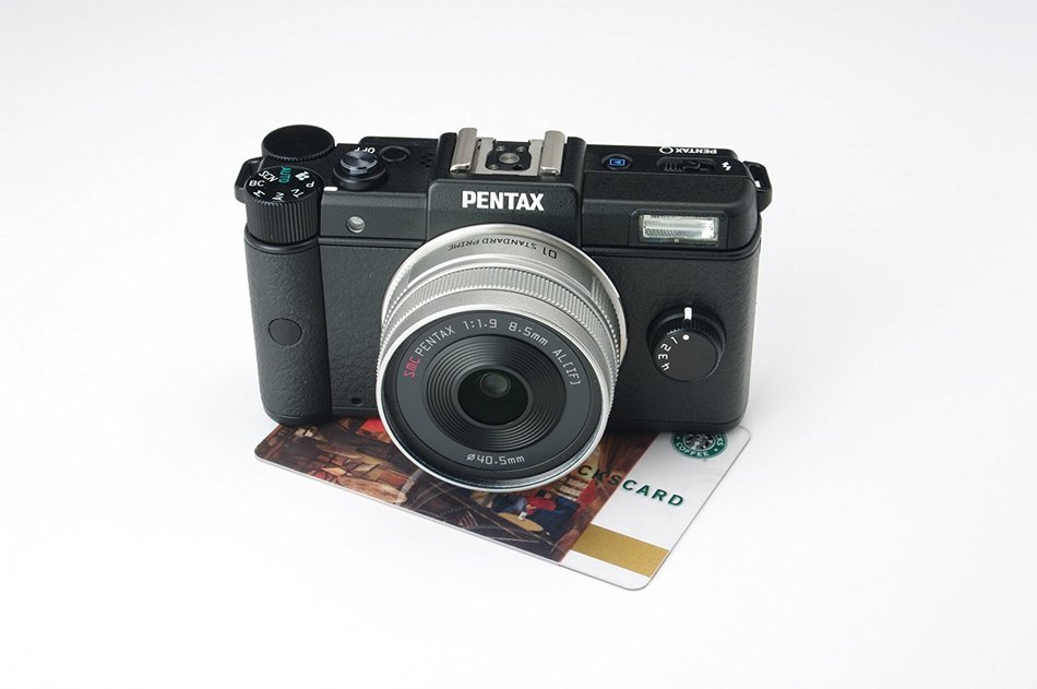 Pentax Q 12.4 MP CMOS Sensor Kit with 8.5mm 1.9 AL [IF] Prime Lens(Black) N5