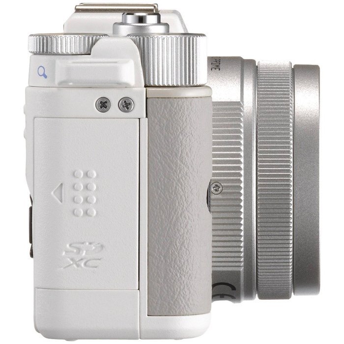 Pentax Q 12.4 MP CMOS Sensor Kit with 8.5mm 1.9 AL [IF] Prime Lens(Black) N8