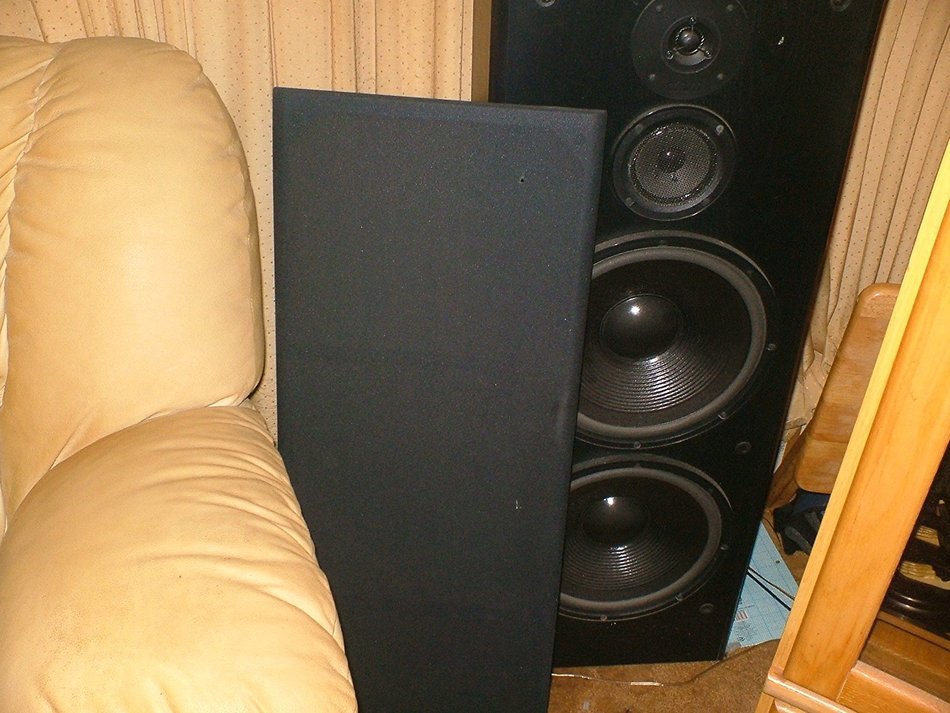 K.L.H. 4 WAY FLOOR STANDING SPEAKERS WITH COVERS N2