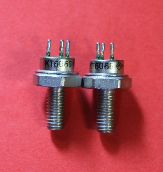 Transistors silicon KT606B (2T606B) analogue KSY62, MRF627, RED401 USSR 2 pcs