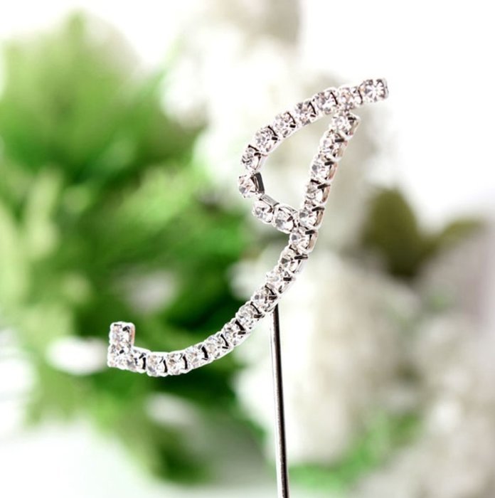 26 English Letters Monogram Decor Crystal Rhinestone Cake Topper Decoration for Birthday Party Wedding - Silver... N6