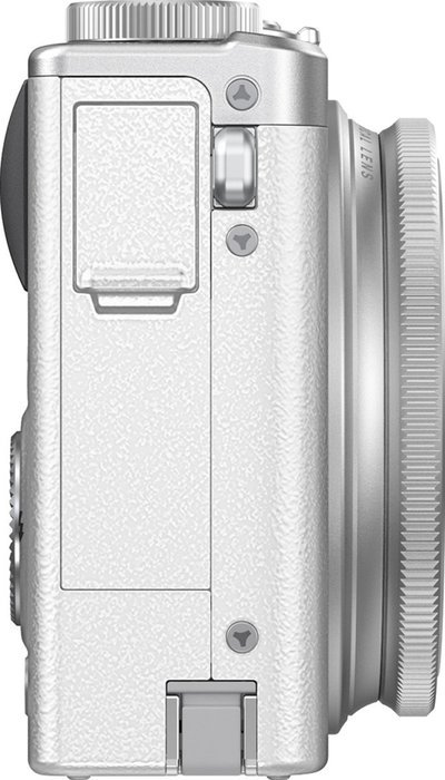Fujifilm XQ2 White Digital Camera with 3-Inch LCD N3