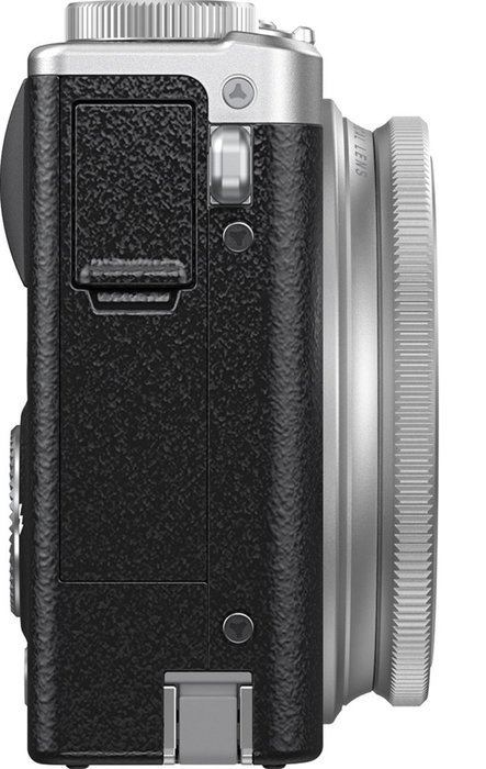 Fujifilm XQ2 White Digital Camera with 3-Inch LCD N9