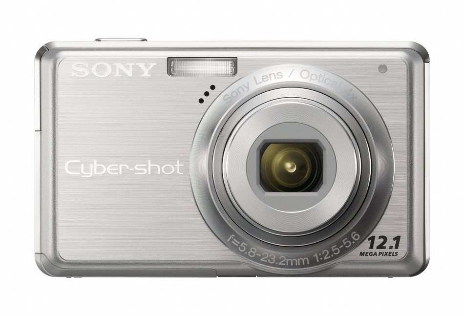 Sony Cybershot DSC-S980 12.1MP Digital Camera with 4x Optical Zoom with Super Steady Shot Image Stabilization... N3