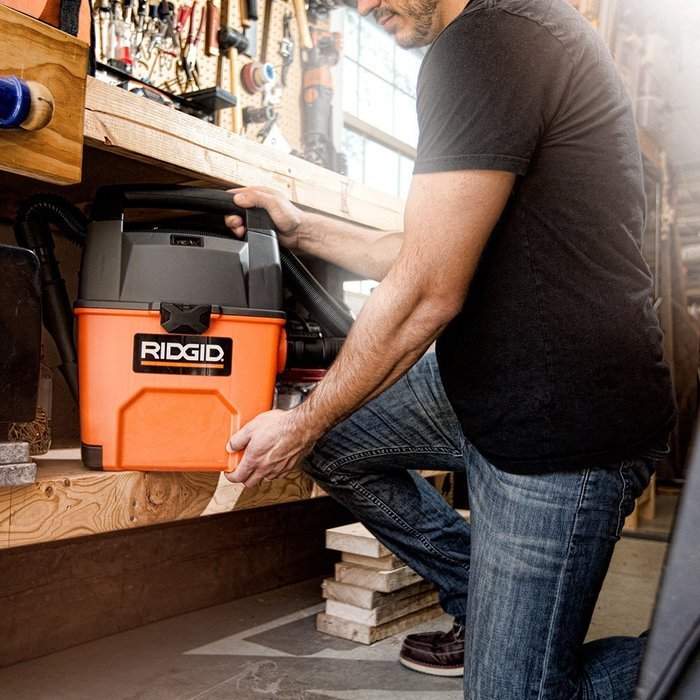 RIDGID Wet Dry Vacuums VAC3000 Portable Wet Dry Vacuum Cleaner for Car, Garage or In-Home Use, 3-Gallon, 3.5 Peak... N9