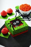 Wilton Spider Web Halloween Cupcake Boxes, 2-Count N2