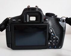 Canon T5i Body Only - International Version N2