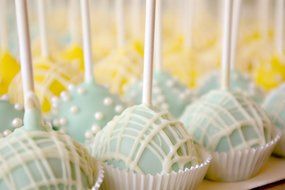 Crave 6-inch Cake Pop Sticks for Treats and Desserts, 75 Count, Colors Vary, 1-pack N4