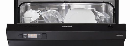Blomberg DWT24100B Dishwasher with Tall Tub Front Controls, 14 Place Settings, Black