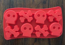 Skulls and bones Silicone Pan Candy Chocolate Halloween Mold Ice Tray