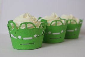All About Details Green Cars Cupcake Wrappers, Set of 12 N2