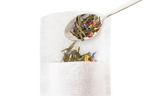 Paper Tea Filters, Size S (12 retail packages per tray)