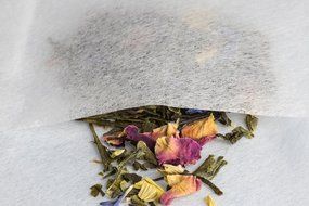 Paper Tea Filters, Size S (12 retail packages per tray) N2