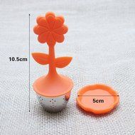 Llamamia Silicone Tea Infuser Tea Filter, Set of 4 Tea Strainers - Includes Silicone Flower Handles with Stainless... N3