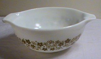 Vintage 1970's " Spring Blossom " 2 1/2 Quart Cinderella Mixing Nesting Batter Bowl #443