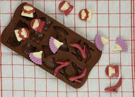 MIREN Non-stick Silicone Candy Molds, Chocolate Molds, Pastry Making Mold,Ice Cube Tray, Soap Molds, Cake Baking... N8