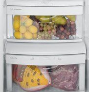 GE GSS25GGHWW 25.4 Cu. Ft. White Side-By-Side Refrigerator