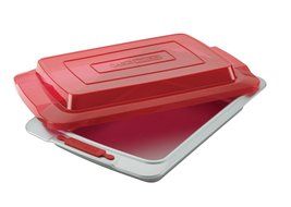 Cake Boss Deluxe Nonstick Bakeware 9-Inch x 13-Inch Covered Cake Pan, Gray N8