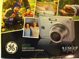 GE A950-PK 9MP Digital Camera with 5X Optical Zoom and 2.5 Inch LCD with Auto Brightness - Blue