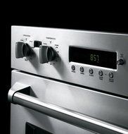 GE Monogram ZET1PMSS 30" Single Electric Wall Oven