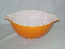 Vintage 1950's Pyrex Orange 1 1/2 Quart Glass Cinderella Mixing Batter Nesting Bowl #442 N3