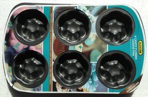 Premium NON-STICK MINI CAKE PAN Each Miniature Cake Measures 4 Inches Wide (MULTI-FLOWER Cakes)