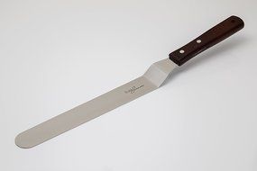 Offset Angled Cake Icing Spatula Knives - Set of 4 - By Bobbi Jeans | Wooden Handle &amp; Stainless Steel Decorating... N2