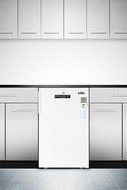 Summit FF511LBI7MEDADA 20&quot; AccuCold MED Series ADA Compliant Commercial Medical Freestanding or Built In Compact...